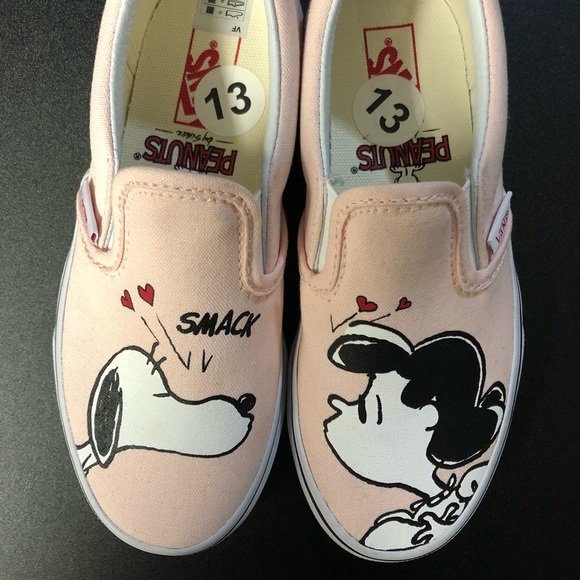 vans x peanuts slip on